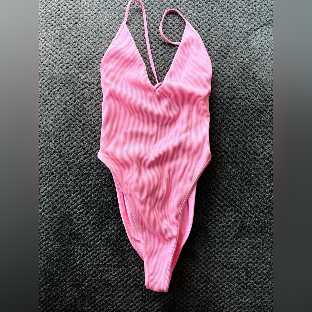 Kulani Kinis PLUNGE CROSS BACK ONE PIECE - TAFFY PINK RIBBED